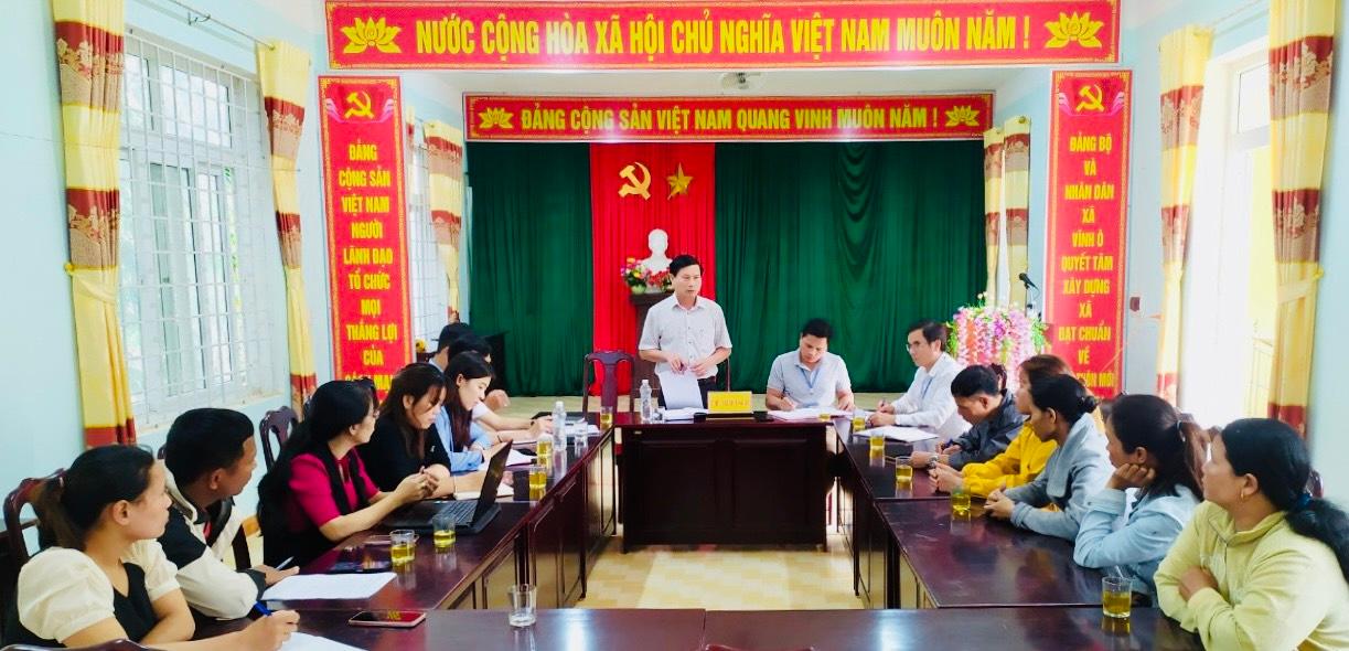 Phòng Nông nghiệp và Phát triển nông thôn huyện Vĩnh Linh làm việc tại UBND xã Vĩnh Ô